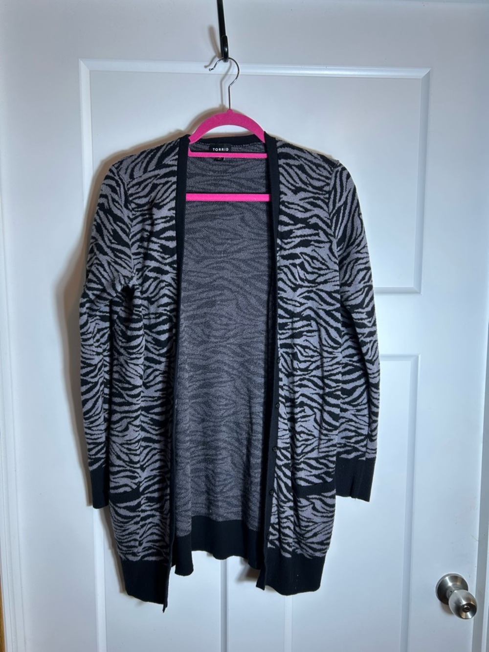 Torrid Women’s Size 0/L Long Sleeve Open Front Cardigan Animal Print 4828